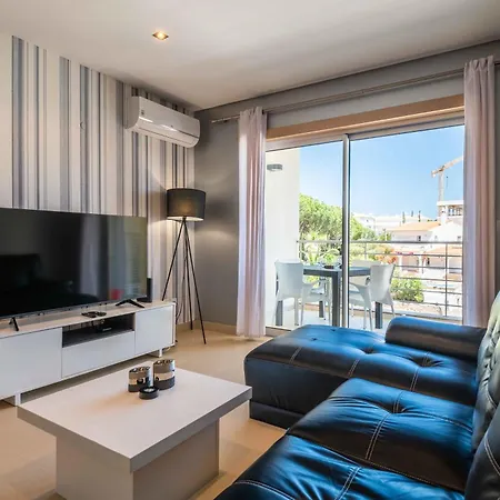 Apartamento T2 Eucalipto 2a By Algarneto